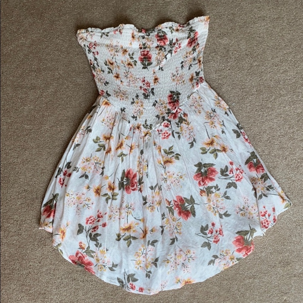 Garage Strapless Floral Romper